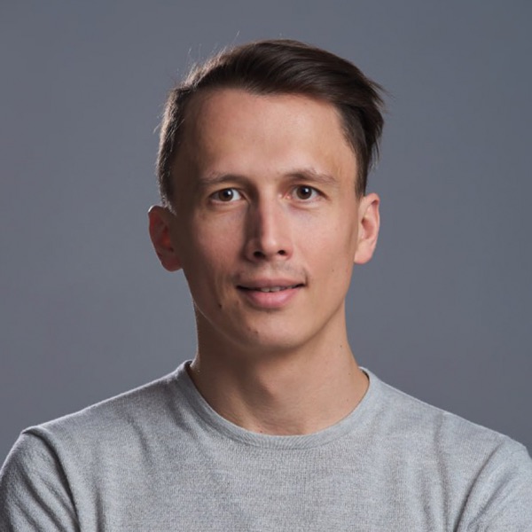 Василий Сеничев