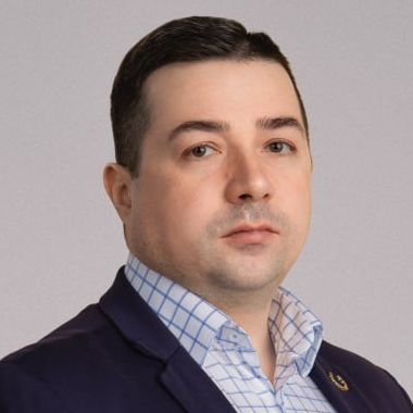 Евгений Варчев